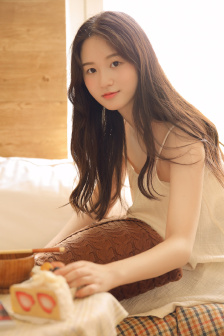 和崇拜上司女部长出差bd在线